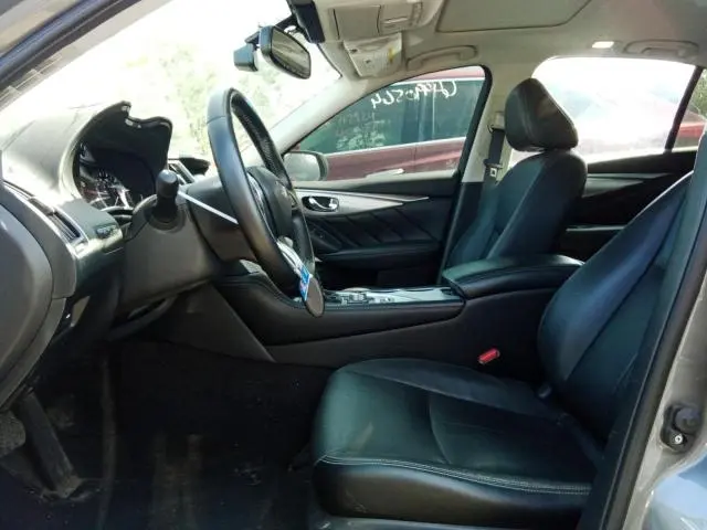 2021 INFINITI Q50 LUXE