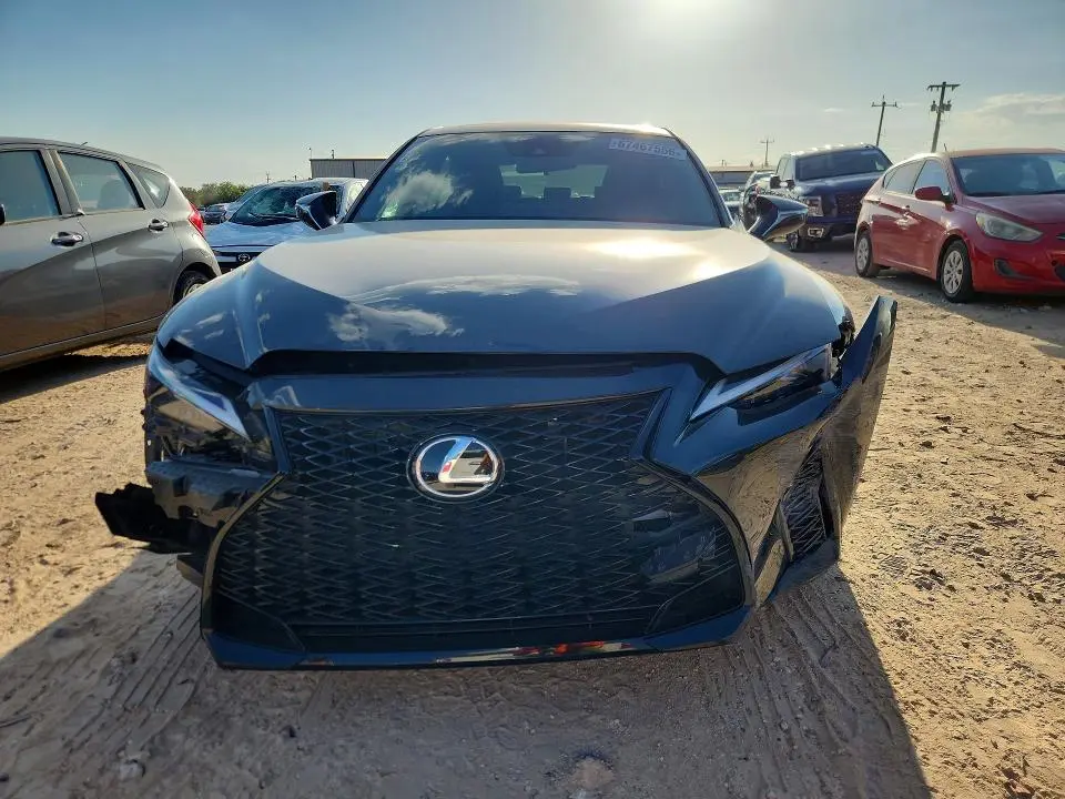 2025 LEXUS IS 350 F SPORT DESIGN  