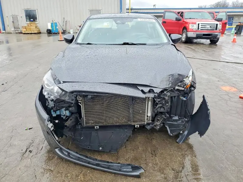 2018 MAZDA 3 TOURING  