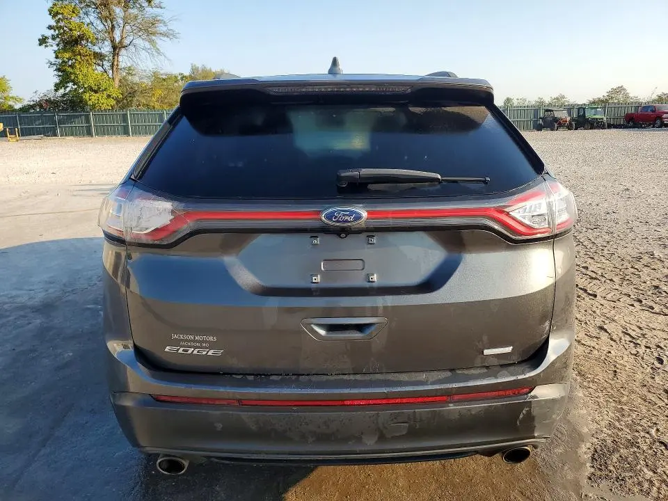 2018 FORD EDGE SE  