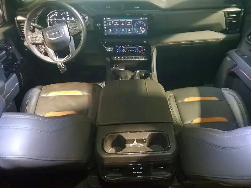 2025 GMC SIERRA K1500 AT4  