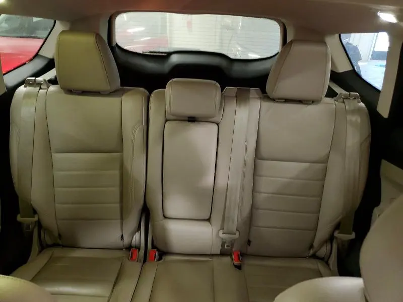 2016 FORD ESCAPE TITANIUM  