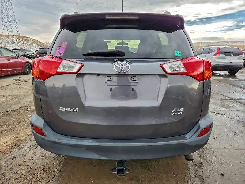 2013 TOYOTA RAV4 XLE  