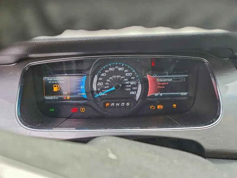 2017 FORD TAURUS SEL  