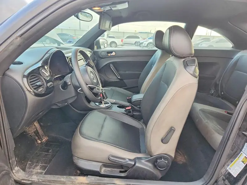 2015 VOLKSWAGEN BEETLE 1.8T  
