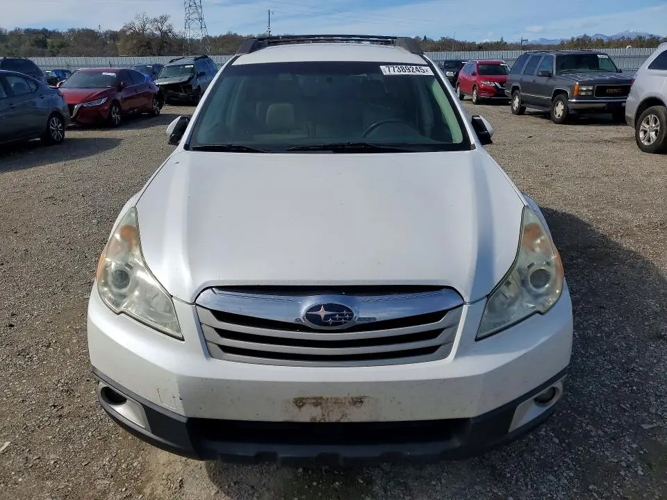 2011 SUBARU OUTBACK 2.5I PREMIUM  