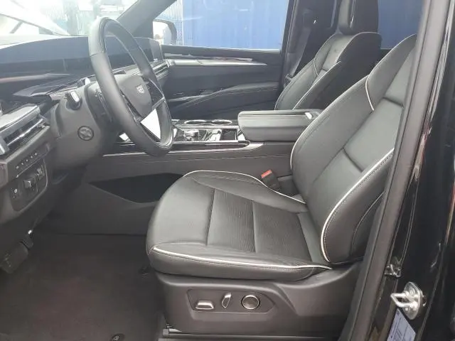 2025 CADILLAC ESCALADE ESV SPORT  