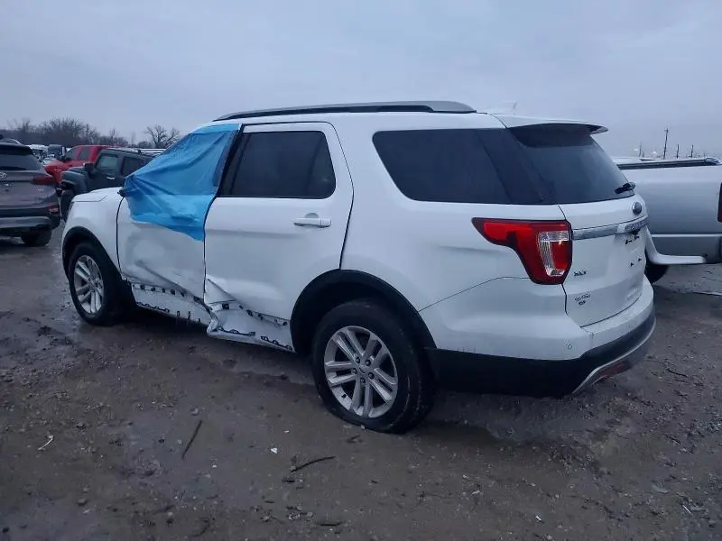 2017 FORD EXPLORER XLT  