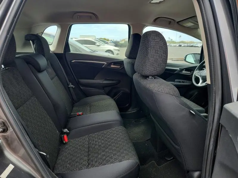 2016 HONDA FIT LX  