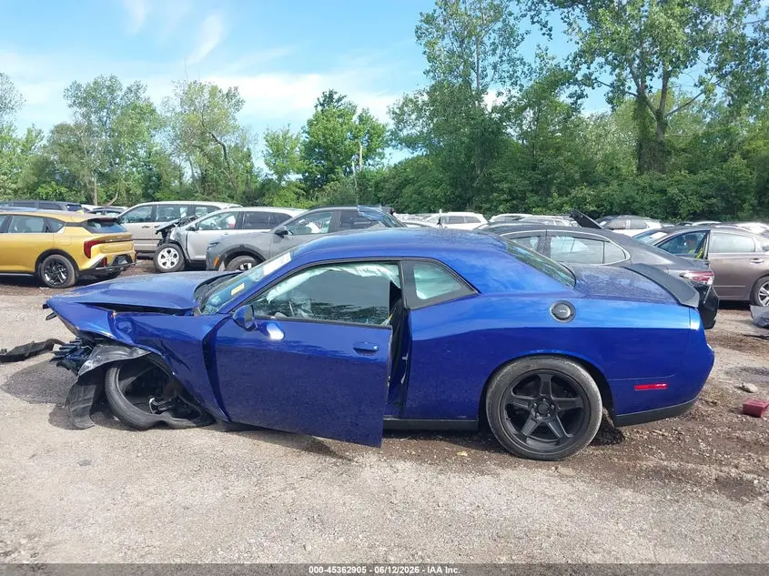 2020 DODGE CHALLENGER SXT