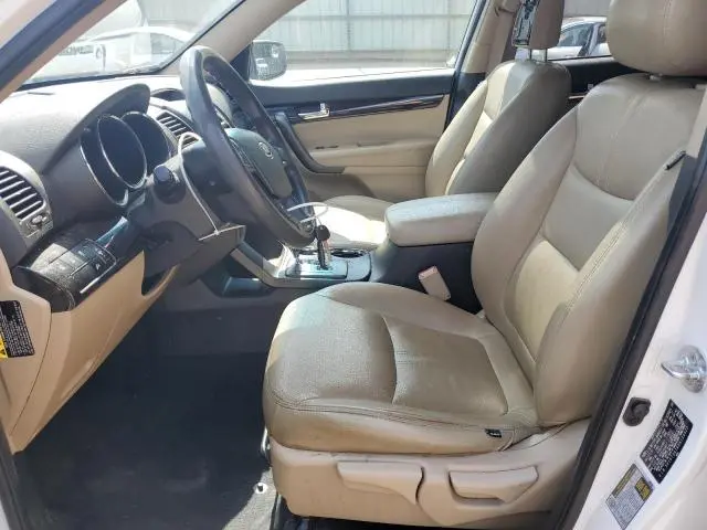 2011 KIA SORENTO BASE