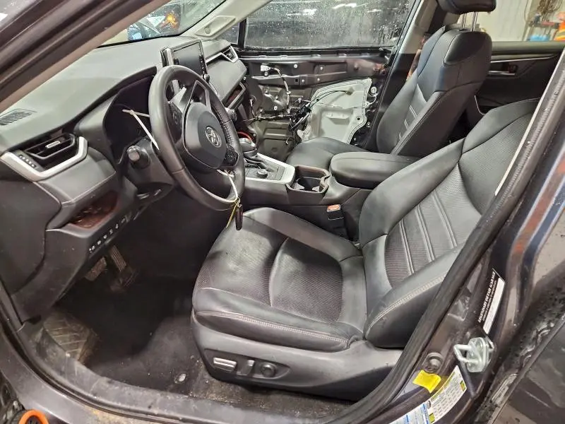 2021 TOYOTA RAV4 LIMITED  