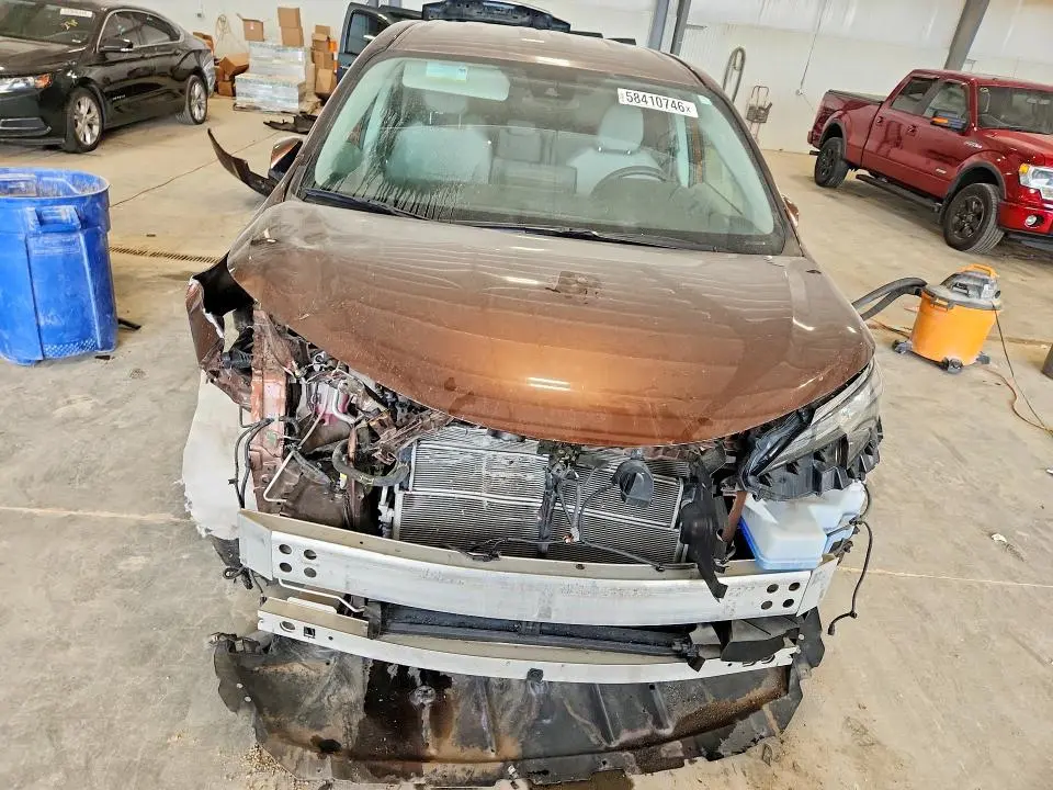2021 TOYOTA SIENNA LE  