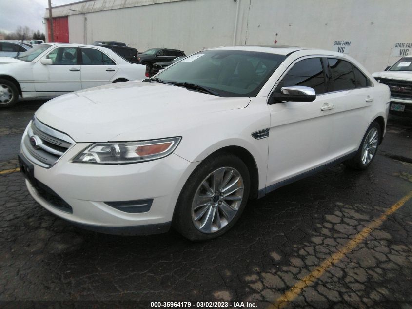 2011 FORD TAURUS LIMITED