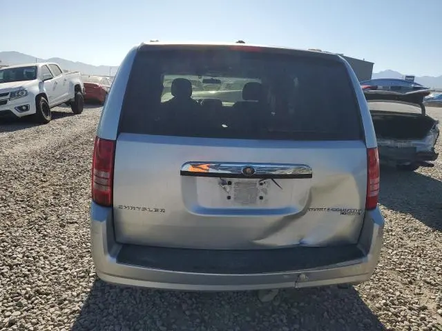 2010 CHRYSLER TOWN & COUNTRY TOURING  