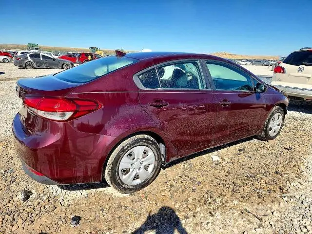2018 KIA FORTE LX  