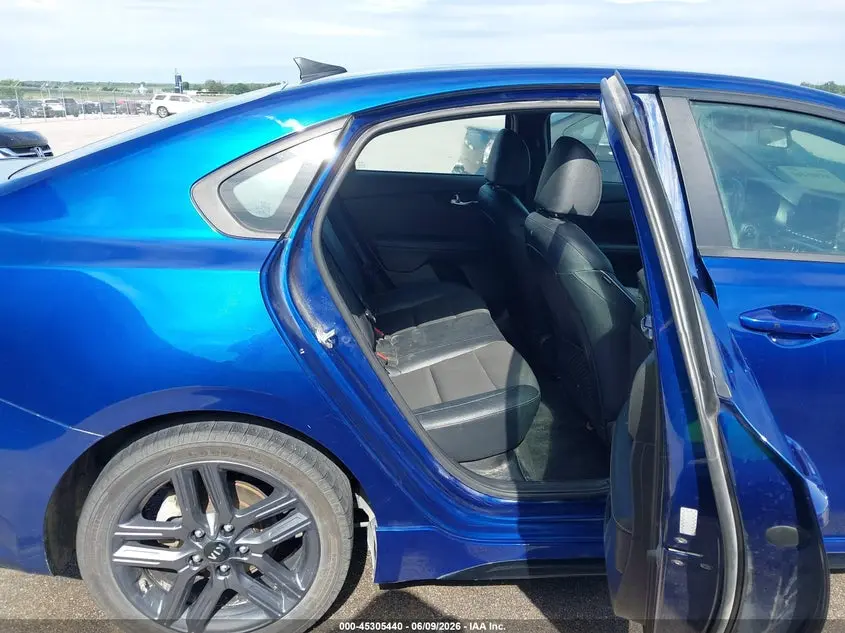 2021 KIA FORTE GT-LINE