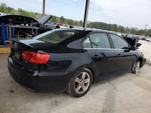 2012 VOLKSWAGEN JETTA TDI  