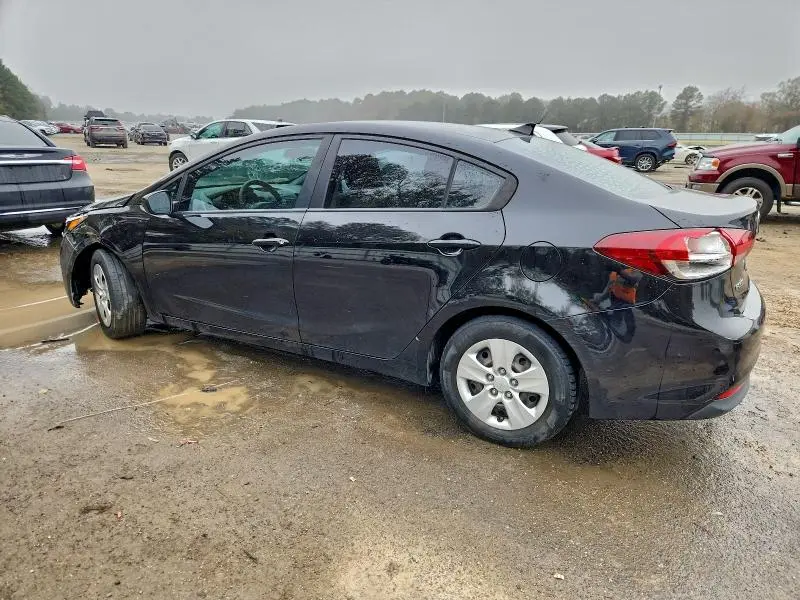 2018 KIA FORTE LX  