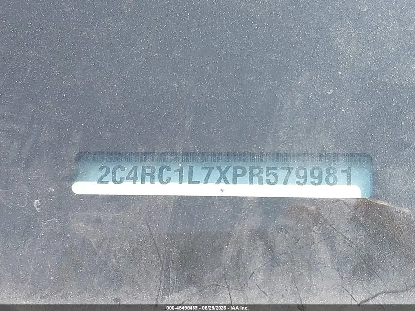 2023 CHRYSLER PACIFICA HYBRID TOURING L