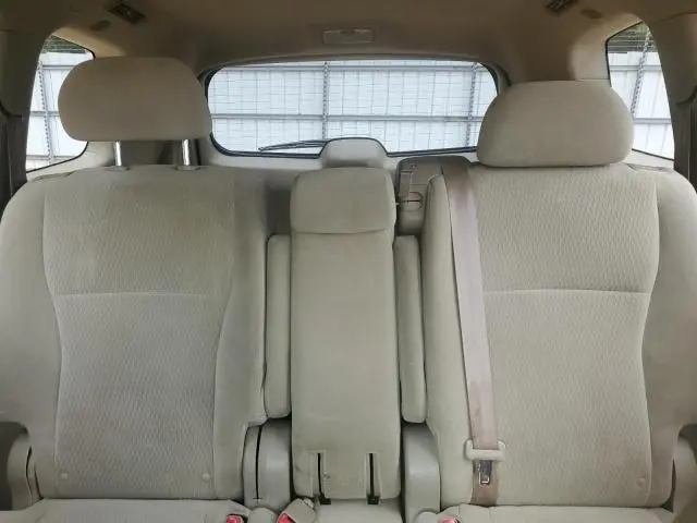 2010 TOYOTA HIGHLANDER