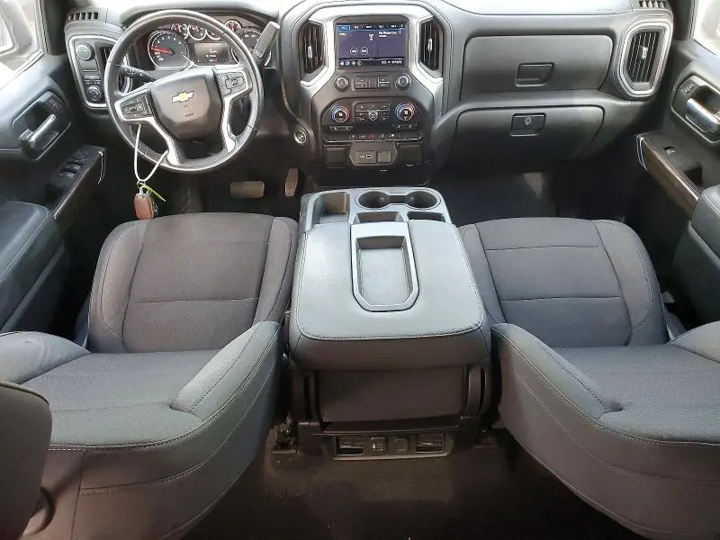 2020 CHEVROLET SILVERADO C1500 LT  