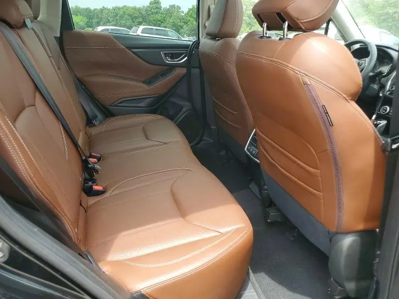 2021 SUBARU FORESTER   