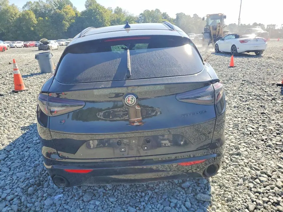 2021 ALFA ROMEO STELVIO TI  