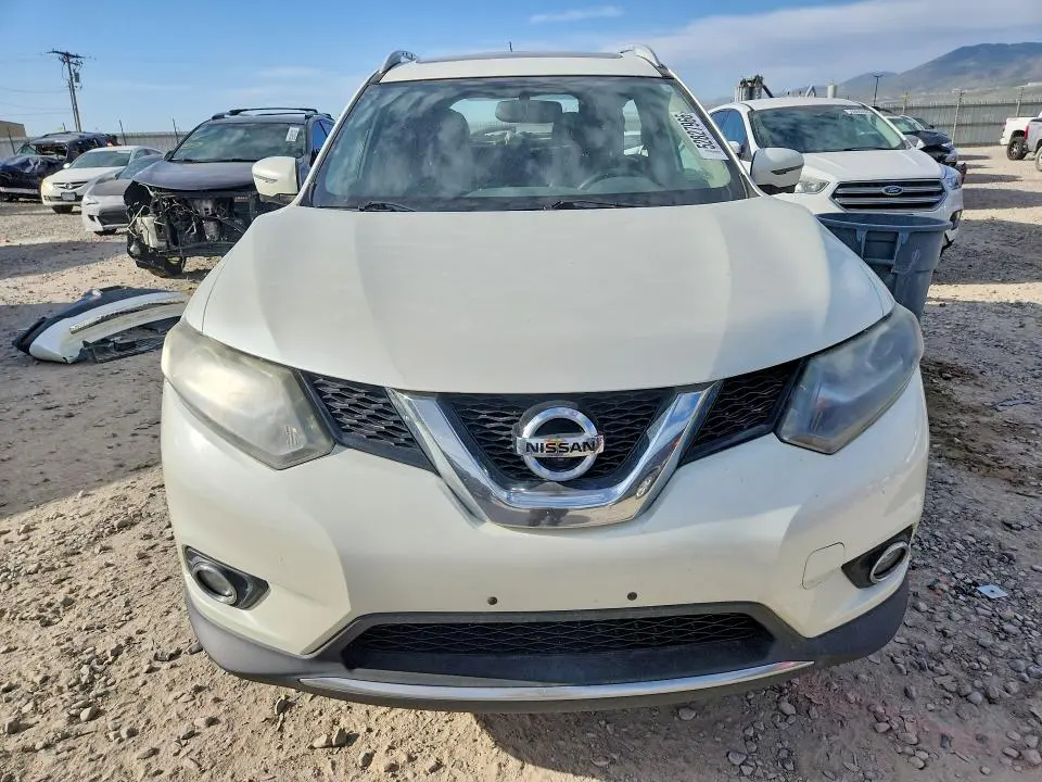 2016 NISSAN ROGUE SL  