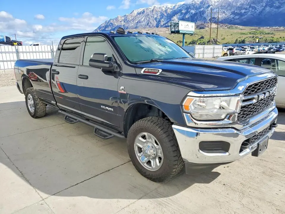 2022 RAM 2500 TRADESMAN  