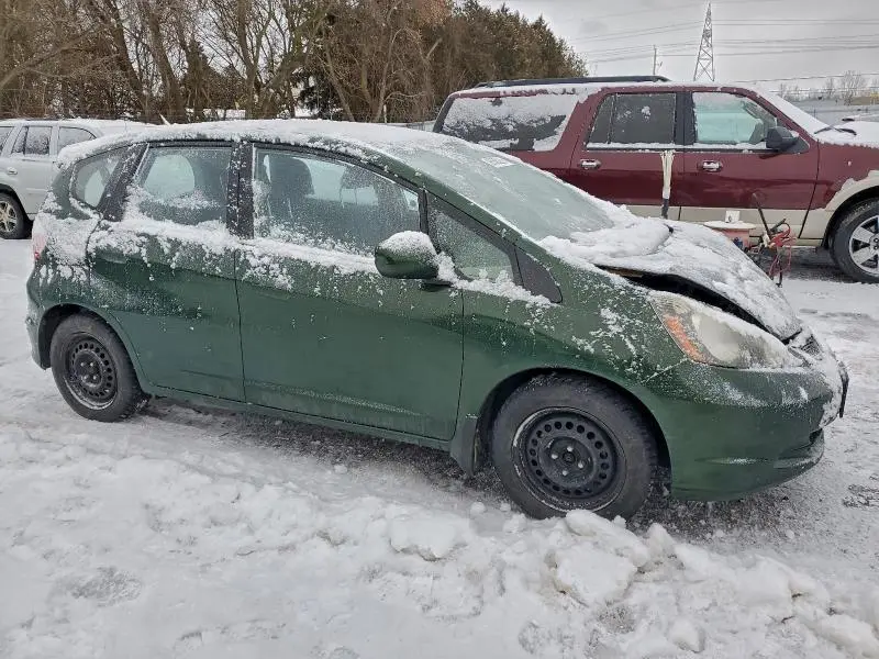 2013 HONDA FIT LX  