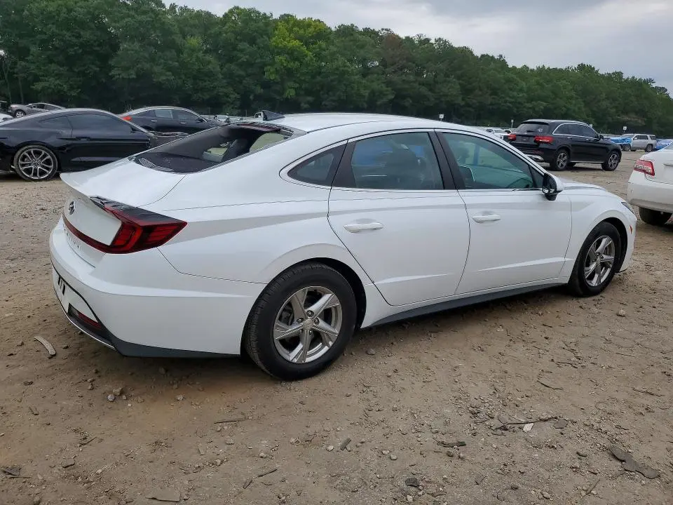 2020 HYUNDAI SONATA SE  