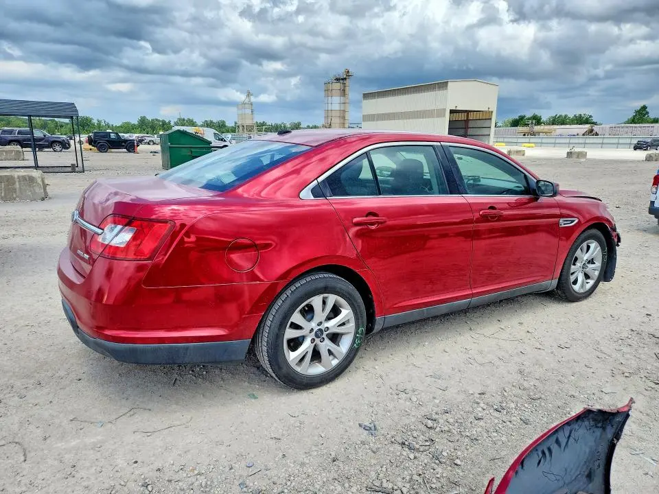 2011 FORD TAURUS SEL  