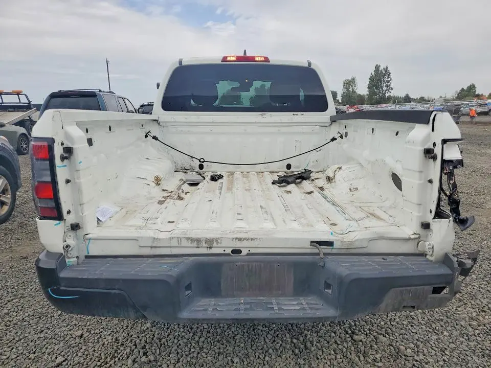 2024 NISSAN FRONTIER S  