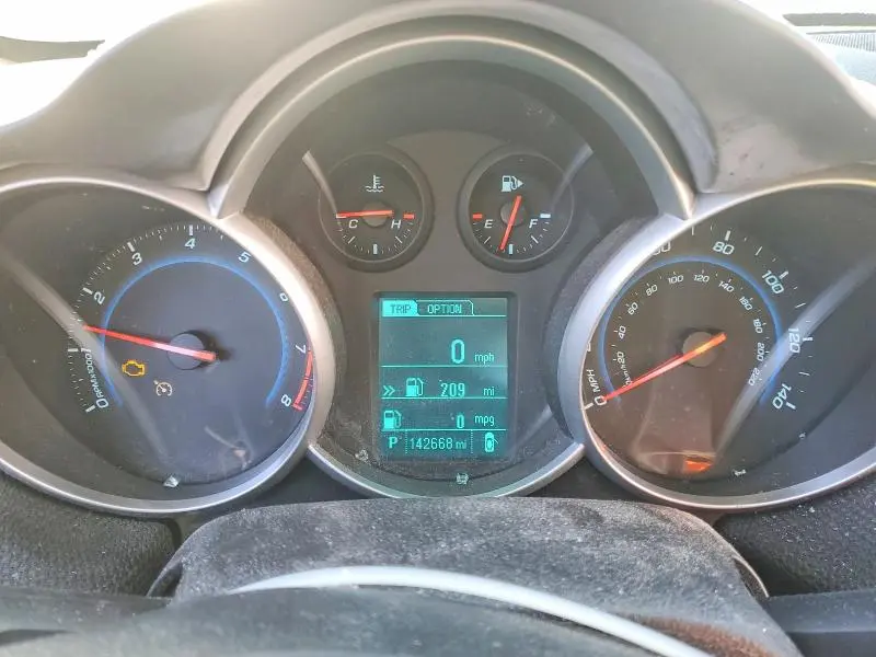 2015 CHEVROLET CRUZE LT  