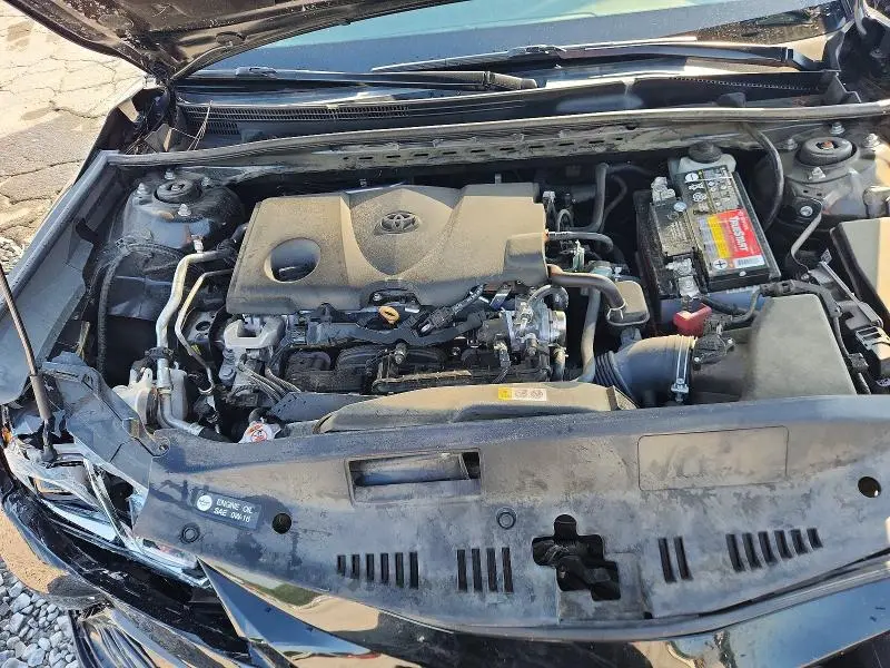 2022 TOYOTA CAMRY LE  
