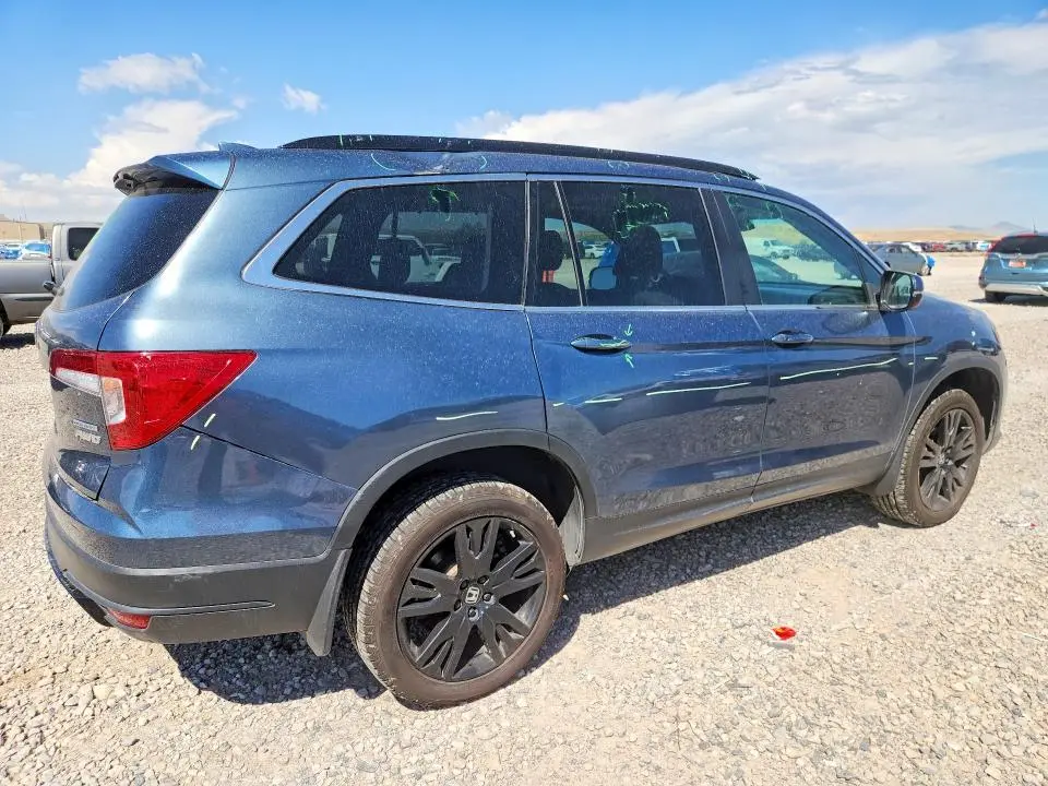 2021 HONDA PILOT SE  