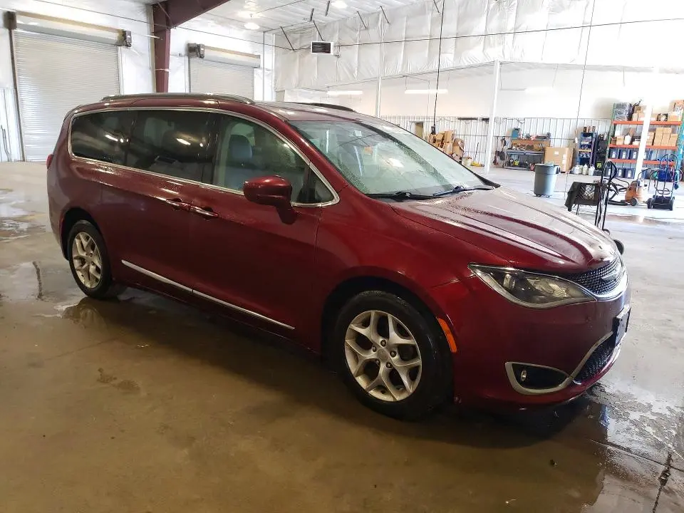2018 CHRYSLER PACIFICA TOURING L PLUS  