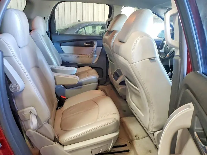 2010 GMC ACADIA SLT-1  