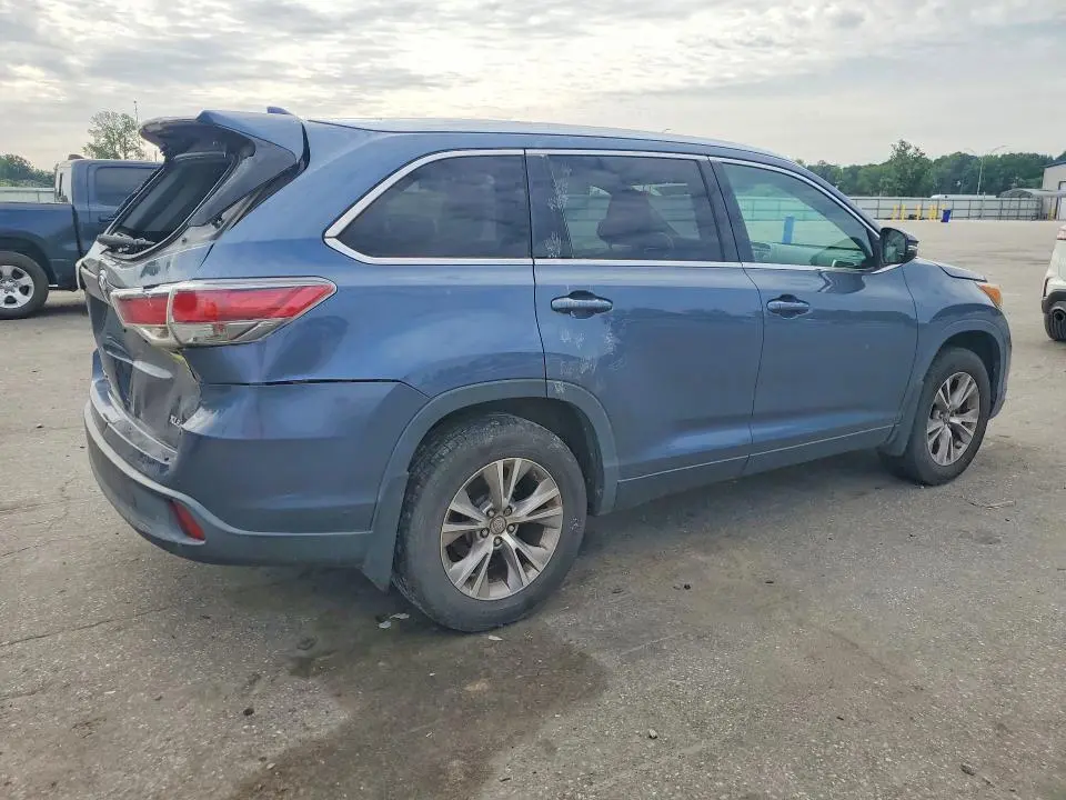 2015 TOYOTA HIGHLANDER   