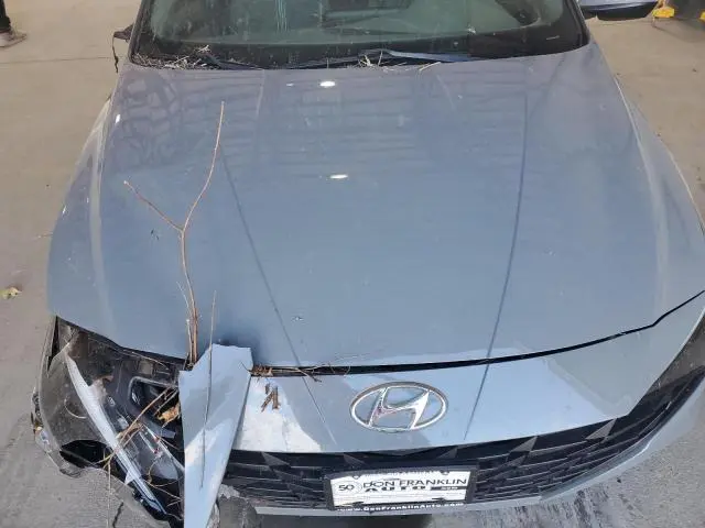 2021 HYUNDAI ELANTRA SEL  