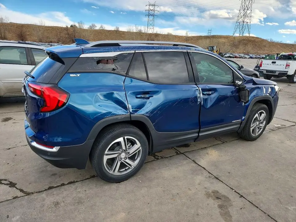 2020 GMC TERRAIN SLT  