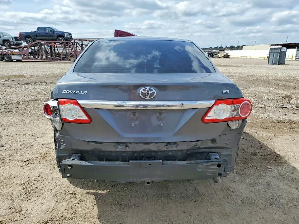 2013 TOYOTA COROLLA LE  