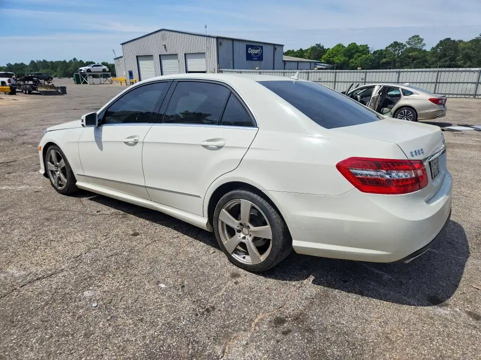 2010 MERCEDES-BENZ E 350  