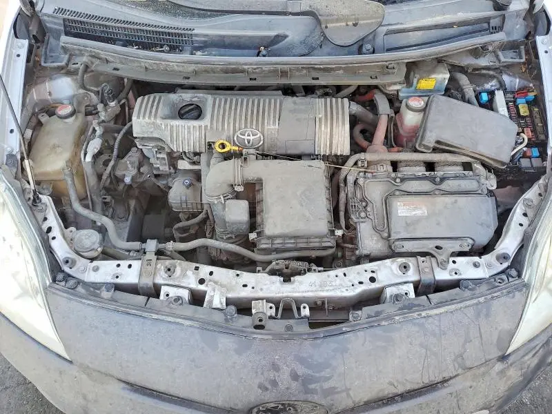 2014 TOYOTA PRIUS THREE  