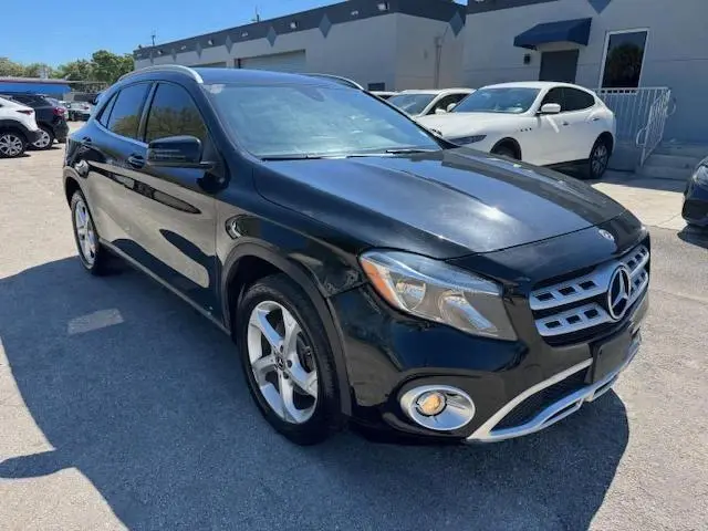 2018 MERCEDES-BENZ GLA 250  
