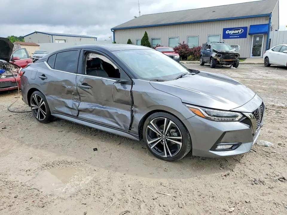 2023 NISSAN SENTRA SR  