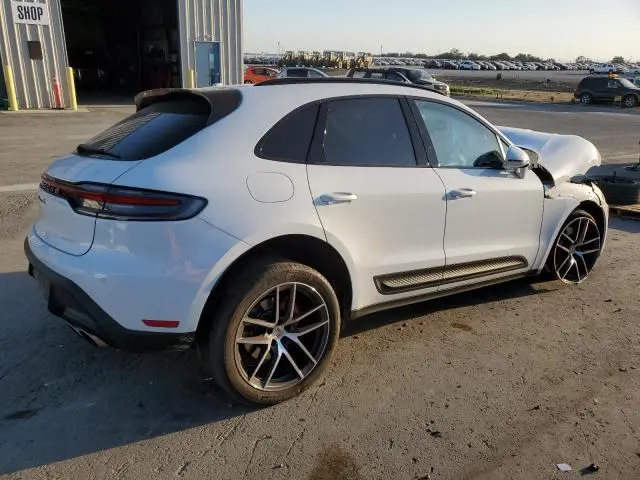 2023 PORSCHE MACAN S  