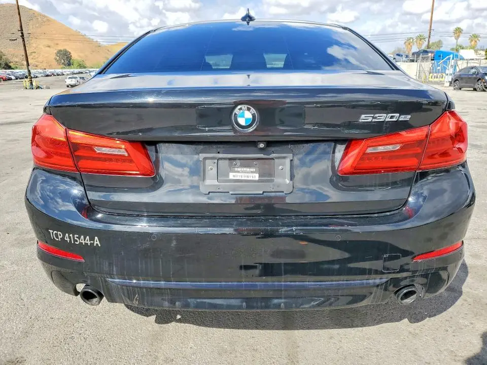 2019 BMW 530E   