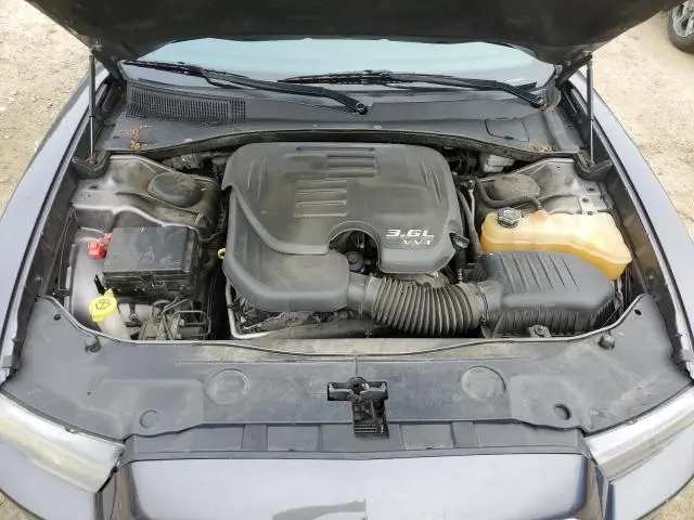 2013 DODGE CHARGER SE  
